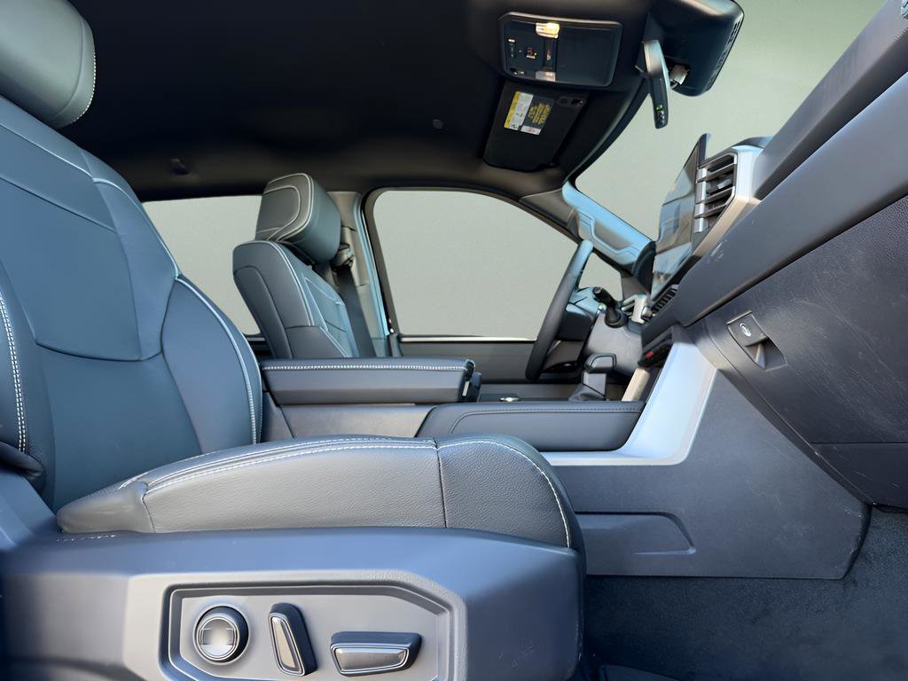 Used 2026 Toyota Tundra Limited w/ TRD Off-Road Package image 14