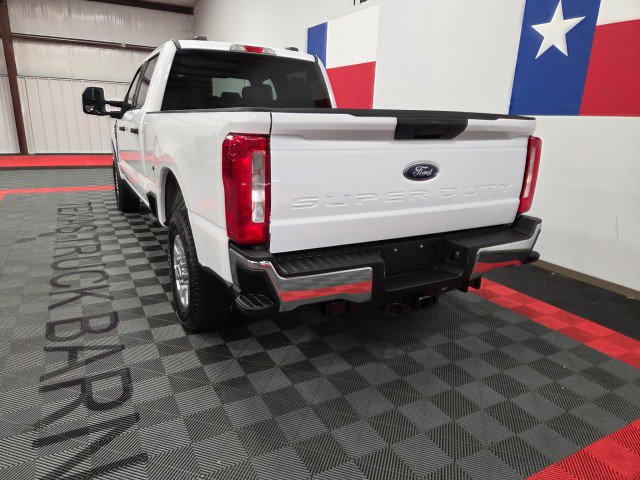 Used 2024 Ford F250 XLT w/ FX4 Off-Road Package AWD/4WD image 13