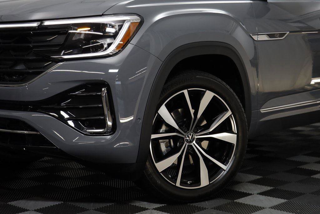 New 2026 Volkswagen Atlas SEL Premium R-Line image 3