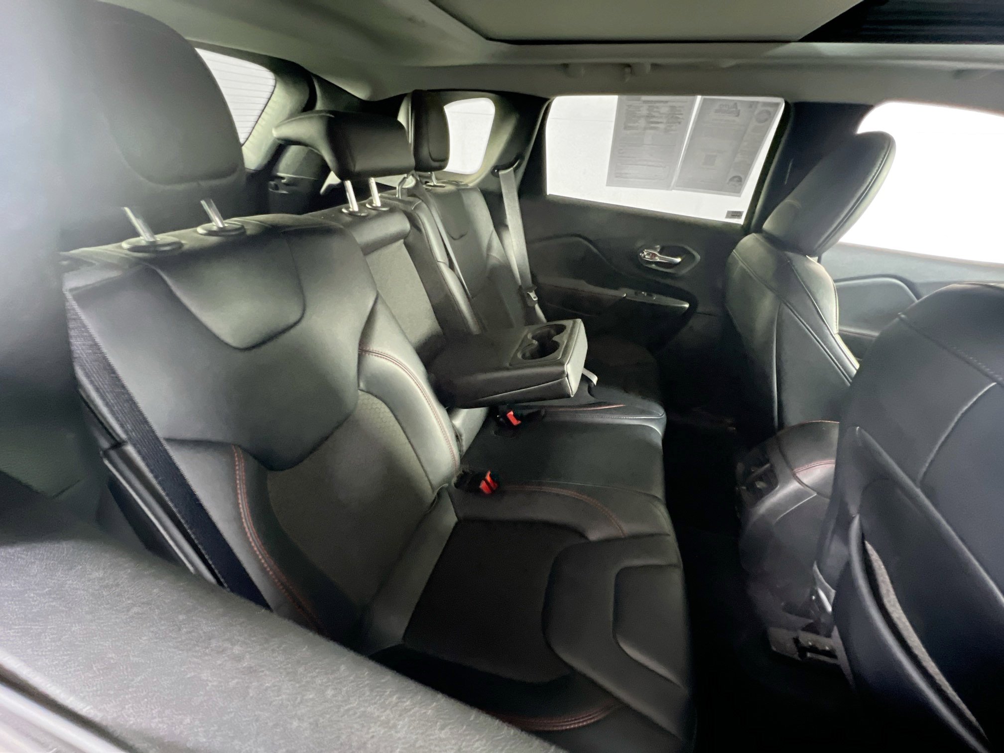 Used 2022 Jeep Cherokee Trailhawk w/ Sun, Sound & Nav Group image 27