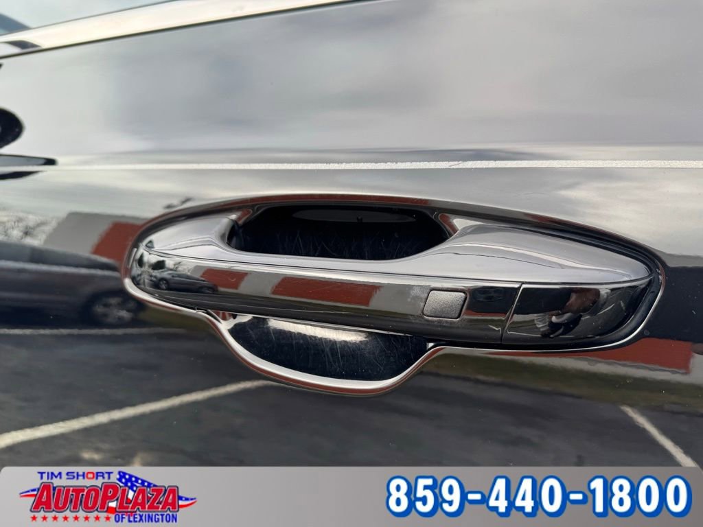 Used 2020 Kia Telluride EX image 17