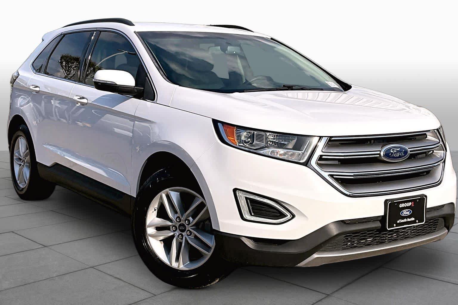 Certified 2017 Ford Edge SEL FWD image 3