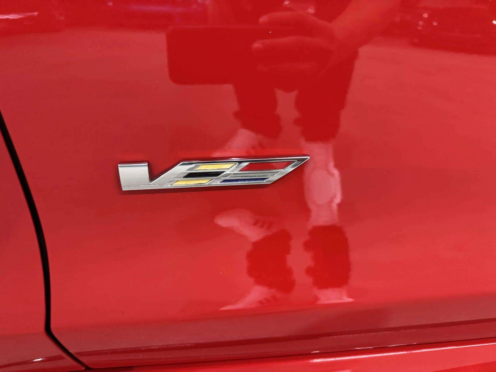 Used 2019 Cadillac ATS V w/ Luxury Package RWD image 18