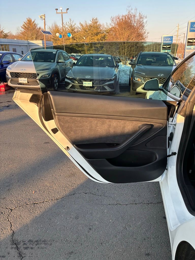 Used 2021 Tesla Model 3 Performance image 43