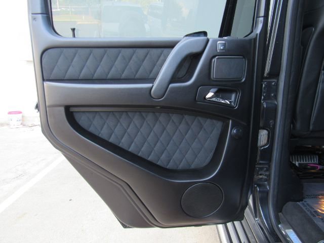 Used 2017 Mercedes-Benz G 550 Squared image 16