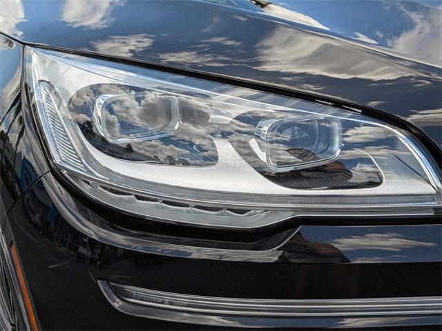 Used 2023 Lincoln Aviator Black Label w/ Dynamic Handling Package image 10