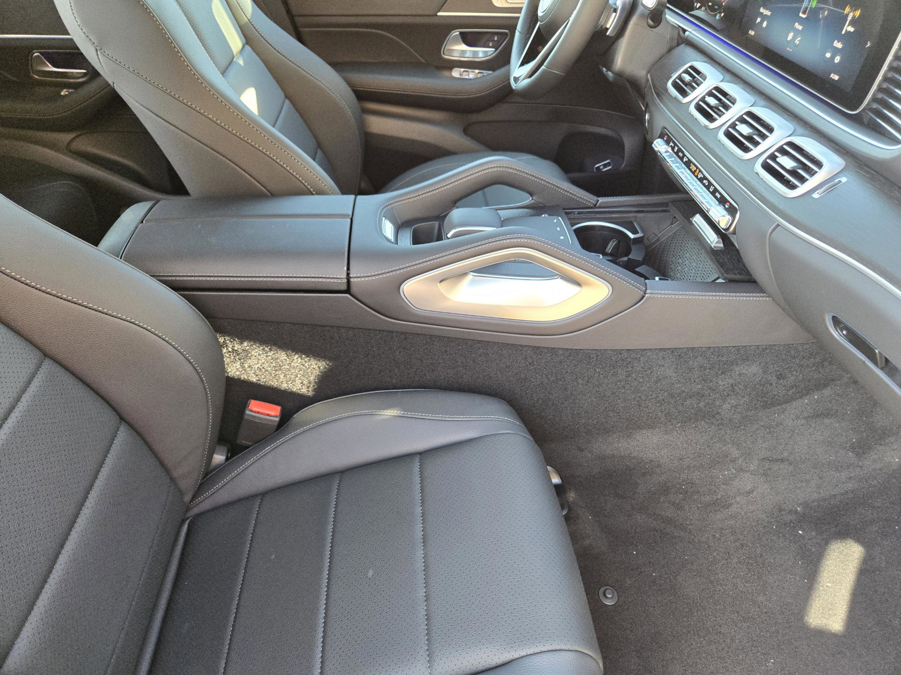 Used 2026 Mercedes-Benz GLE 350 4MATIC image 11