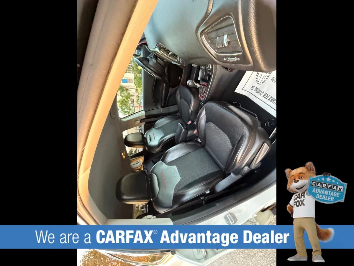 Used 2020 Jeep Compass Trailhawk AWD/4WD image 44