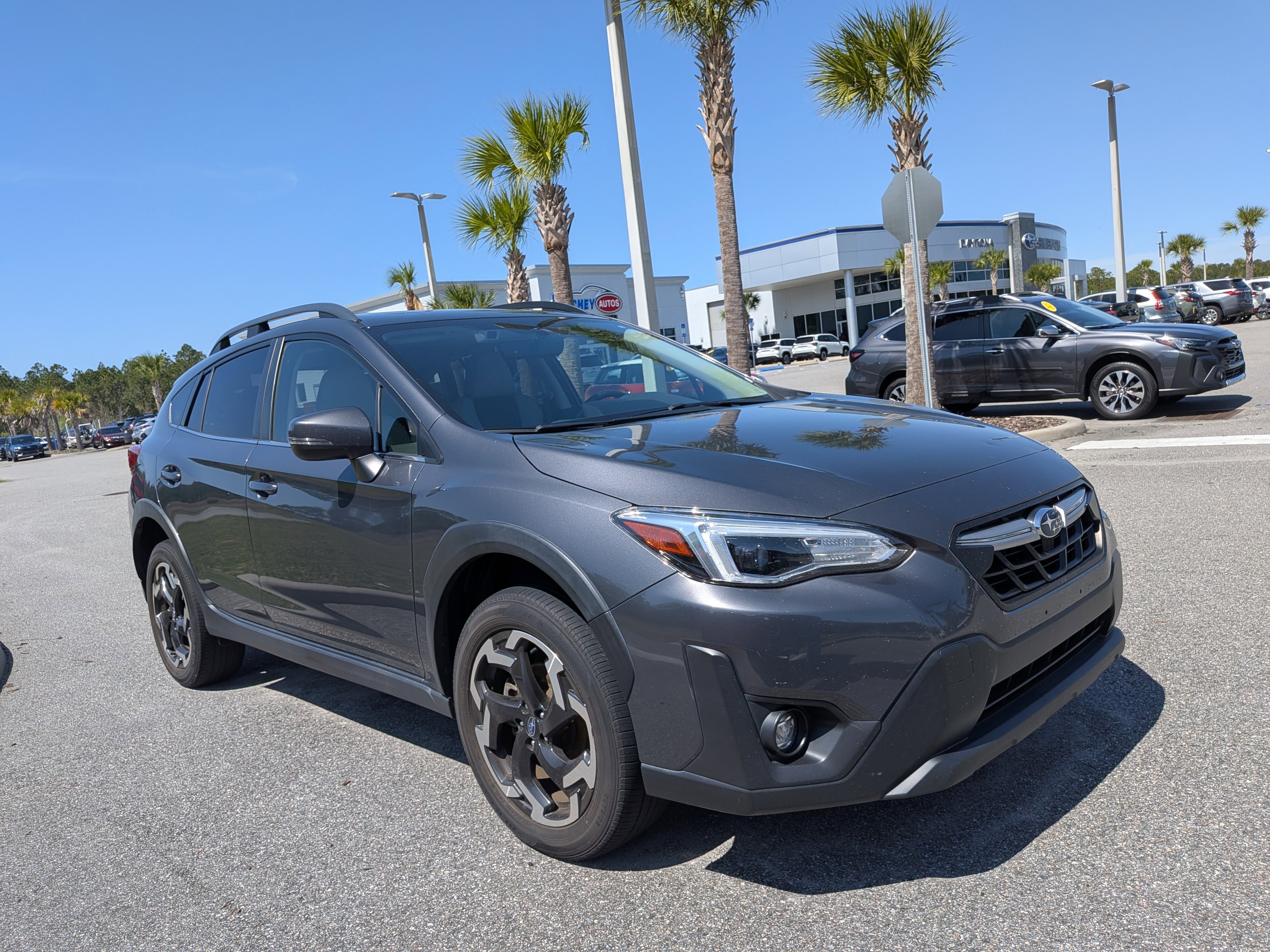 Certified 2023 Subaru Crosstrek 2.5i Limited AWD/4WD image 2