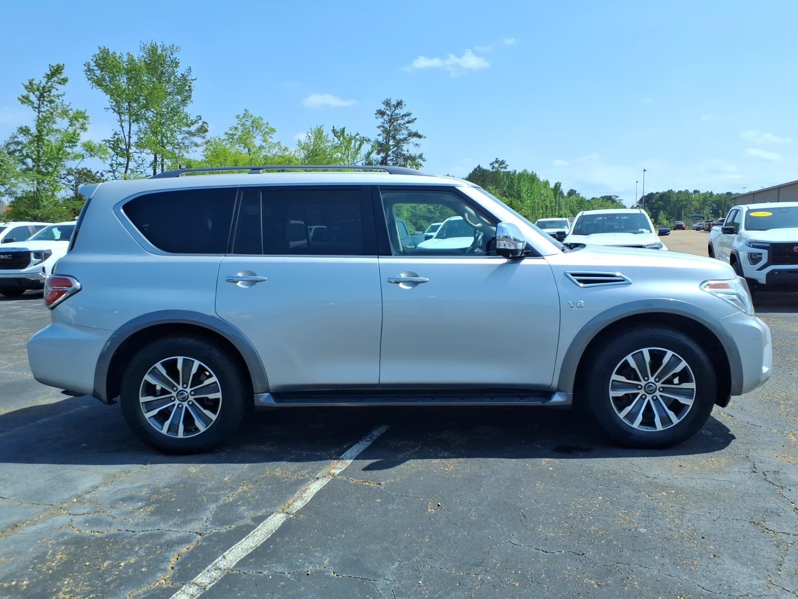 Used 2018 Nissan Armada SL w/ Moonroof Package RWD image 3