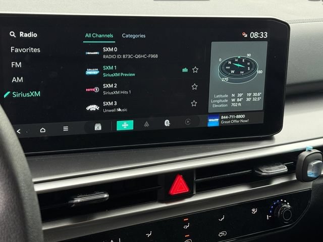Used 2024 Kia Sorento LX FWD image 15