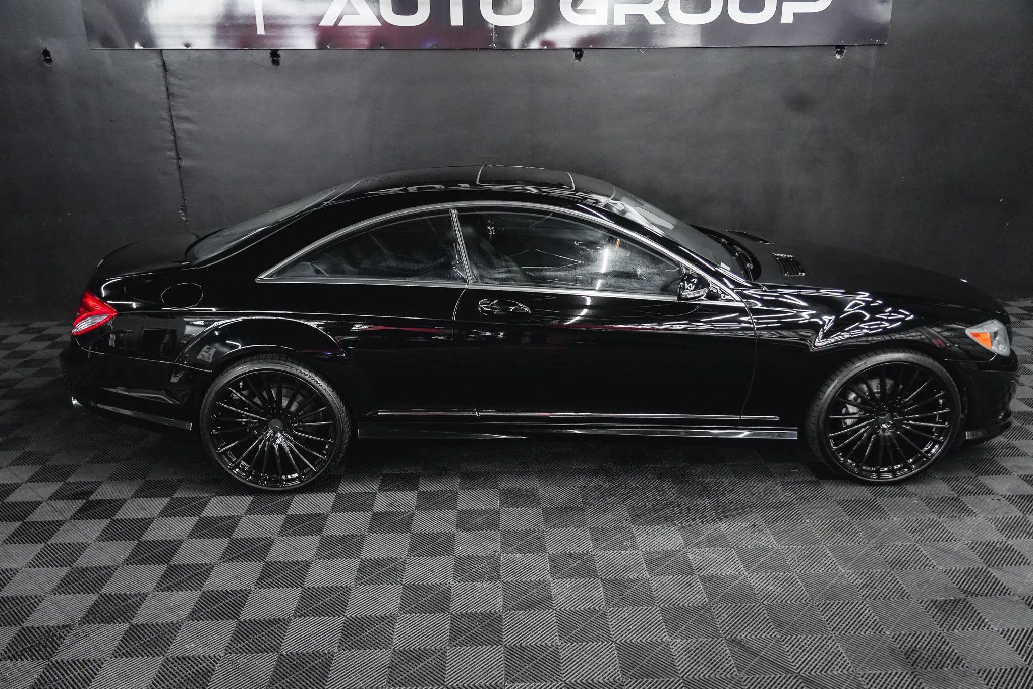 Used 2009 Mercedes-Benz CL 550 4MATIC image 15