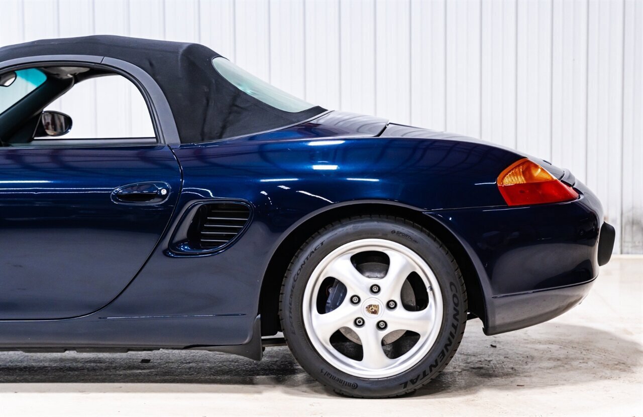 Used 1998 Porsche Boxster image 4