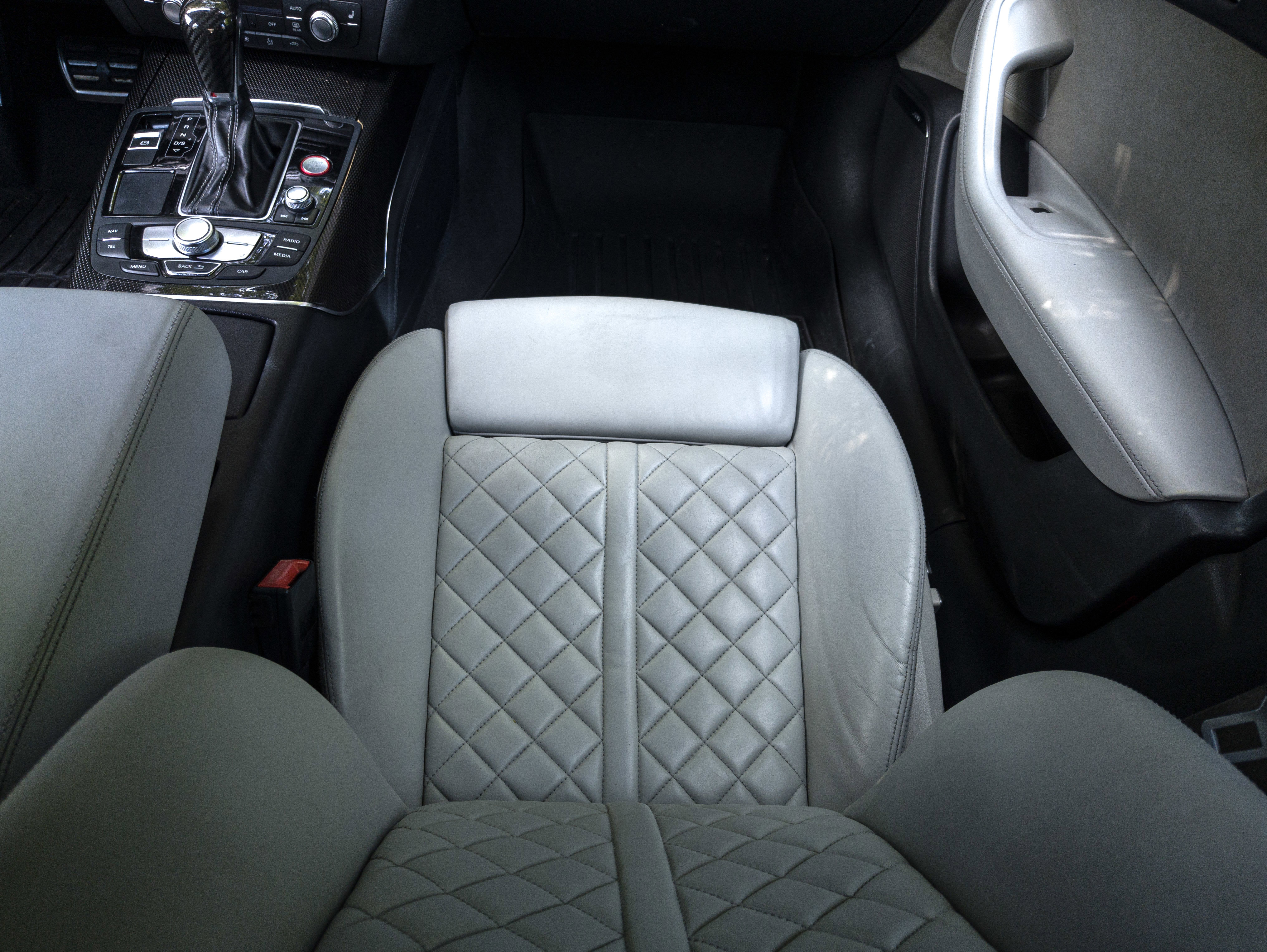 Used 2017 Audi S6 Prestige w/ S6 Sport Package image 62