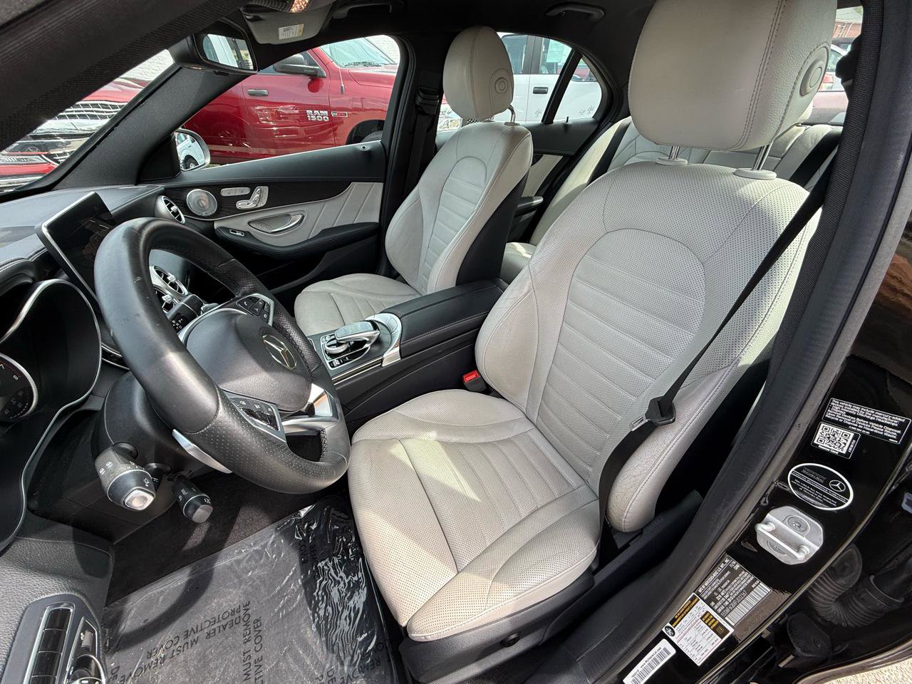 Used 2015 Mercedes-Benz C 400 4MATIC image 14