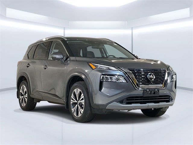 Used 2021 Nissan Rogue SV w/ Premium Package image 3