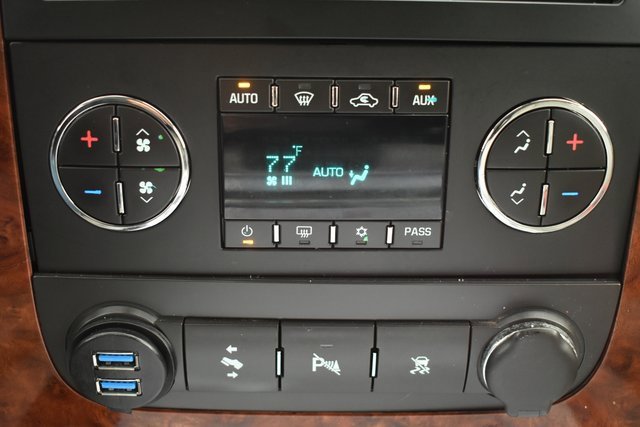 Used 2007 Chevrolet Suburban LT image 20