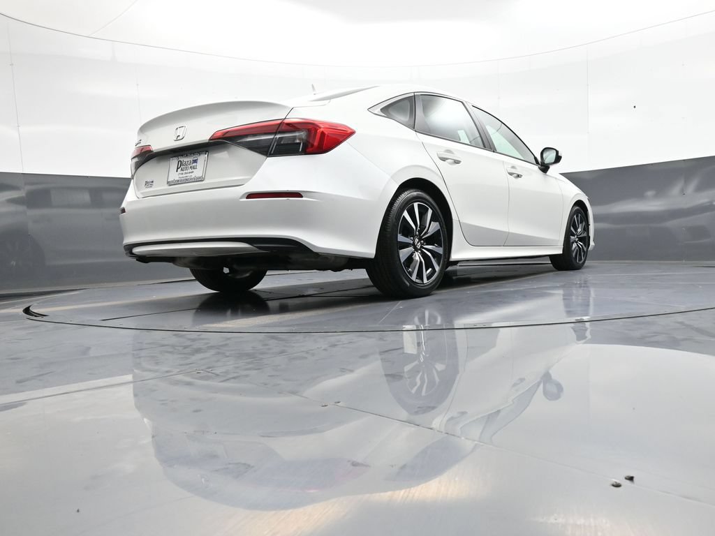 Certified 2024 Honda Civic EX image 30
