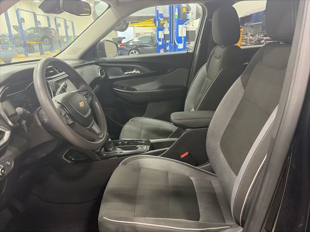 Used 2022 Chevrolet TrailBlazer LT image 9