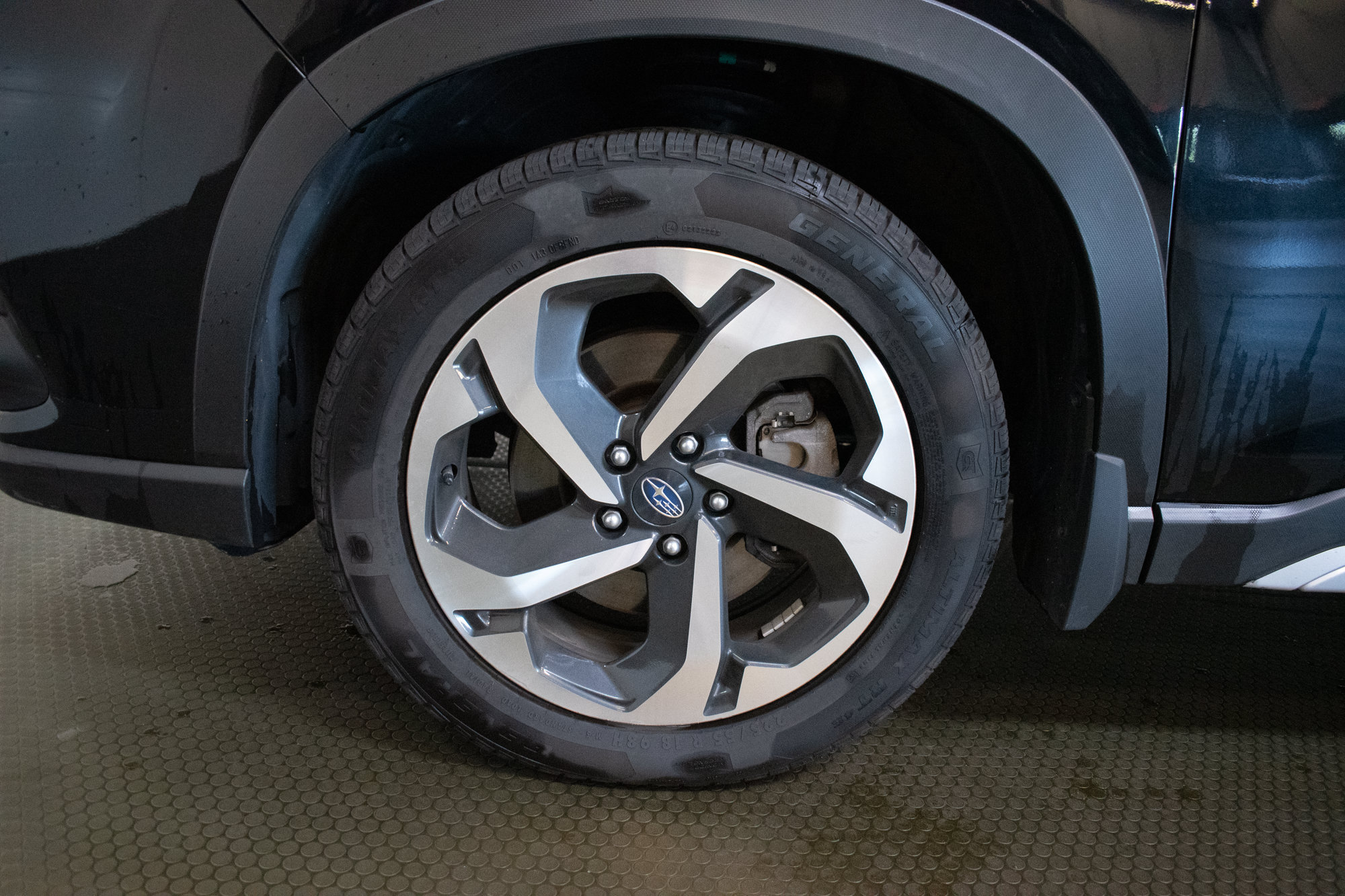 Certified 2023 Subaru Forester Touring AWD/4WD image 9