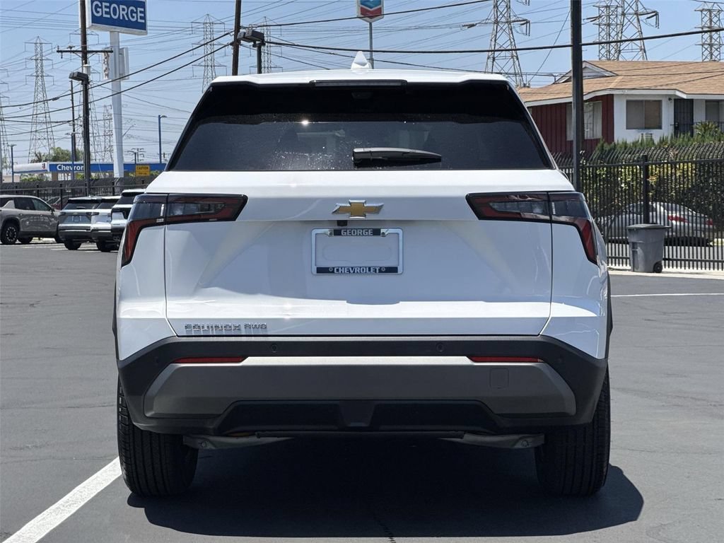 New 2026 Chevrolet Equinox LT w/ Safety and Technology Package AWD/4WD image 6