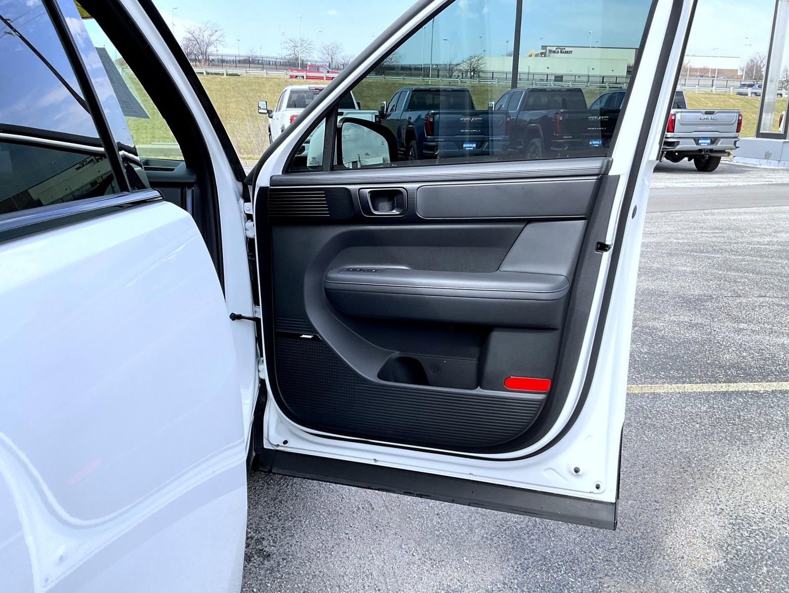 Used 2025 Hyundai Santa Fe Calligraphy image 16