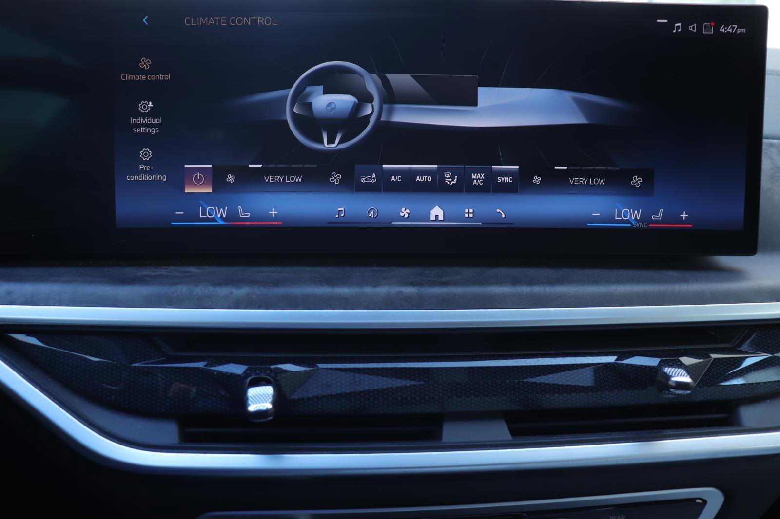 Certified 2024 BMW X5 sDrive40i w/ M Sport Package image 34