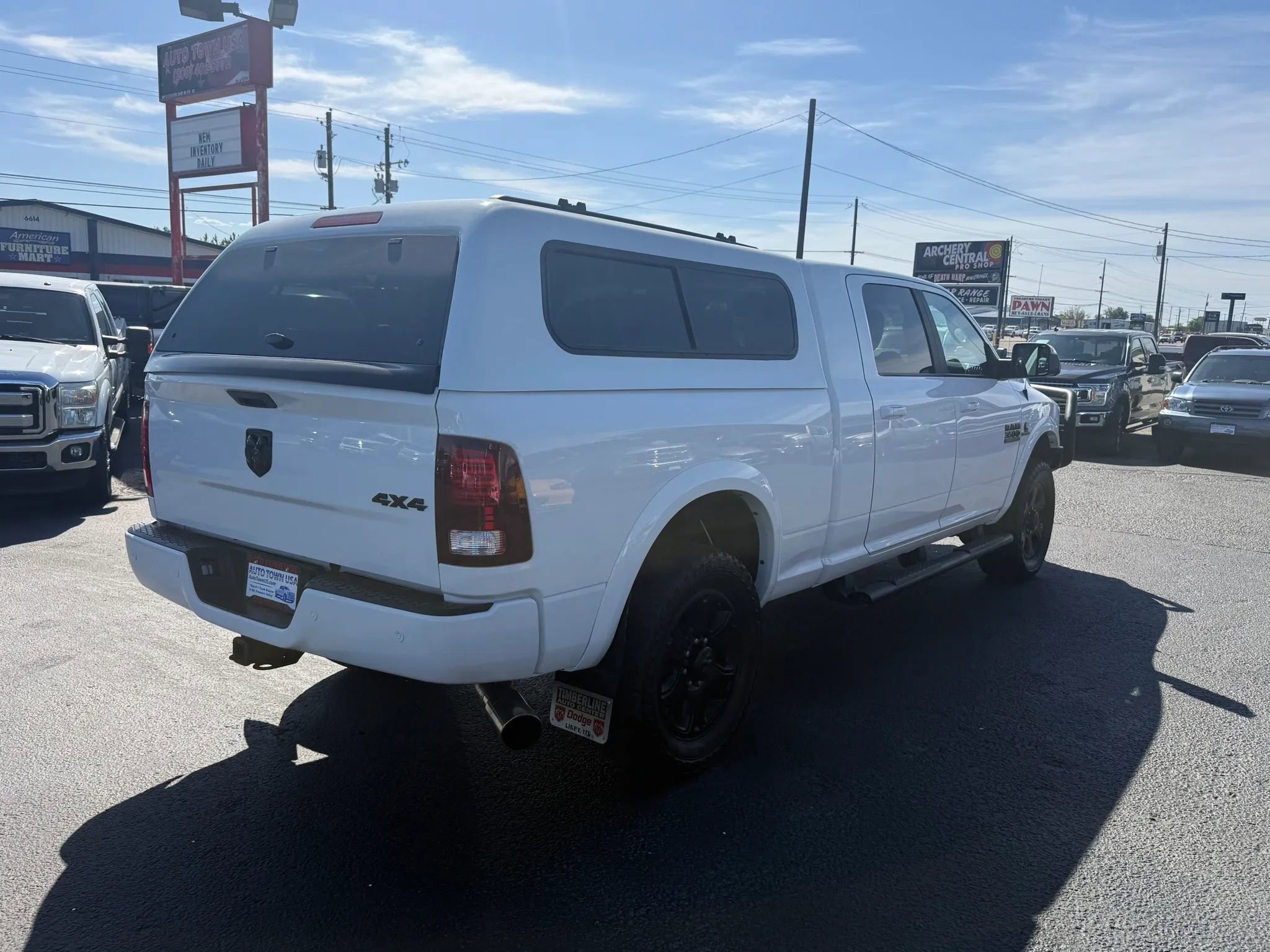 Used 2017 RAM 3500 Laramie w/ Sport Appearance Group AWD/4WD image 5