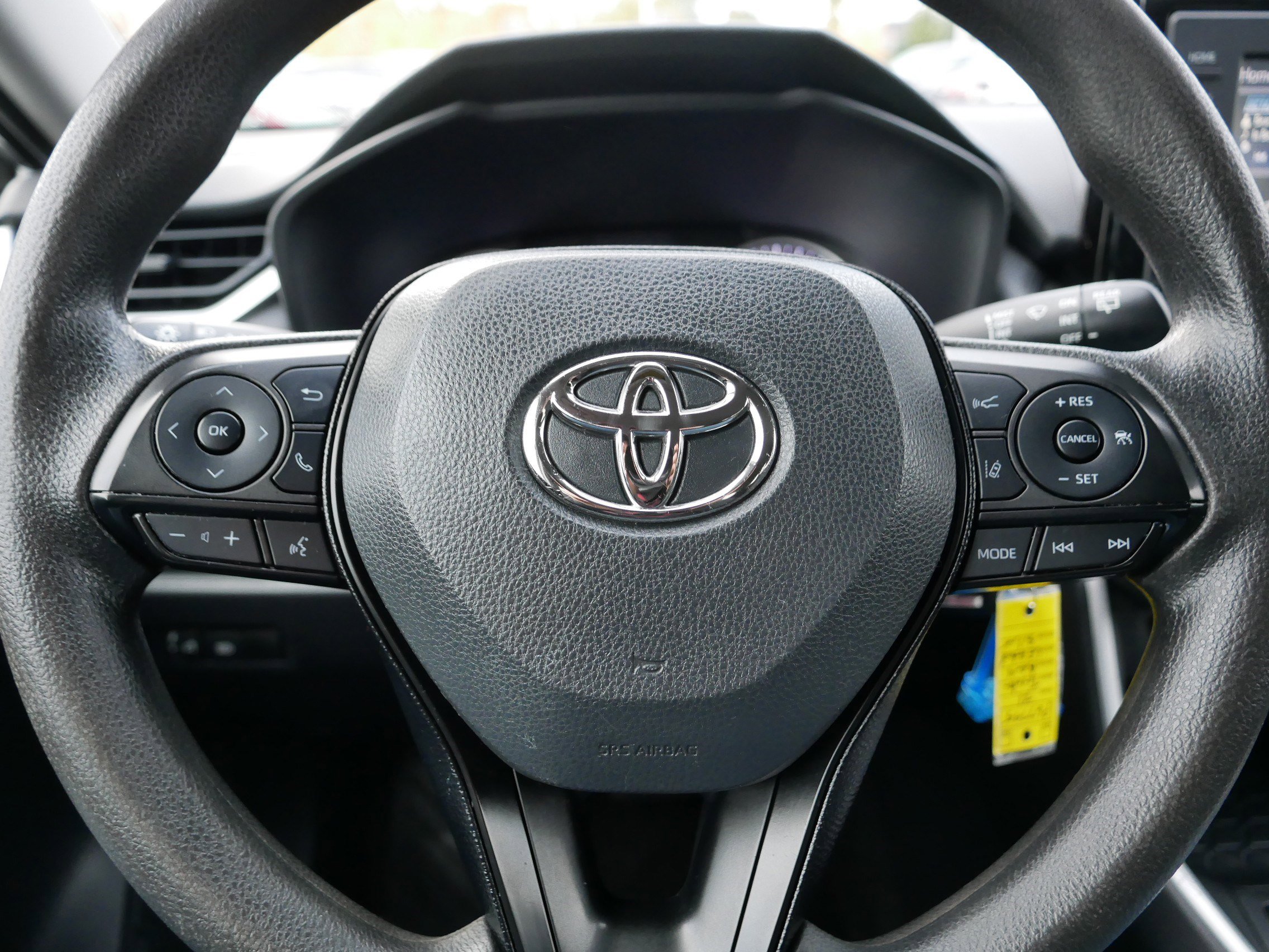 Used 2021 Toyota RAV4 LE image 25