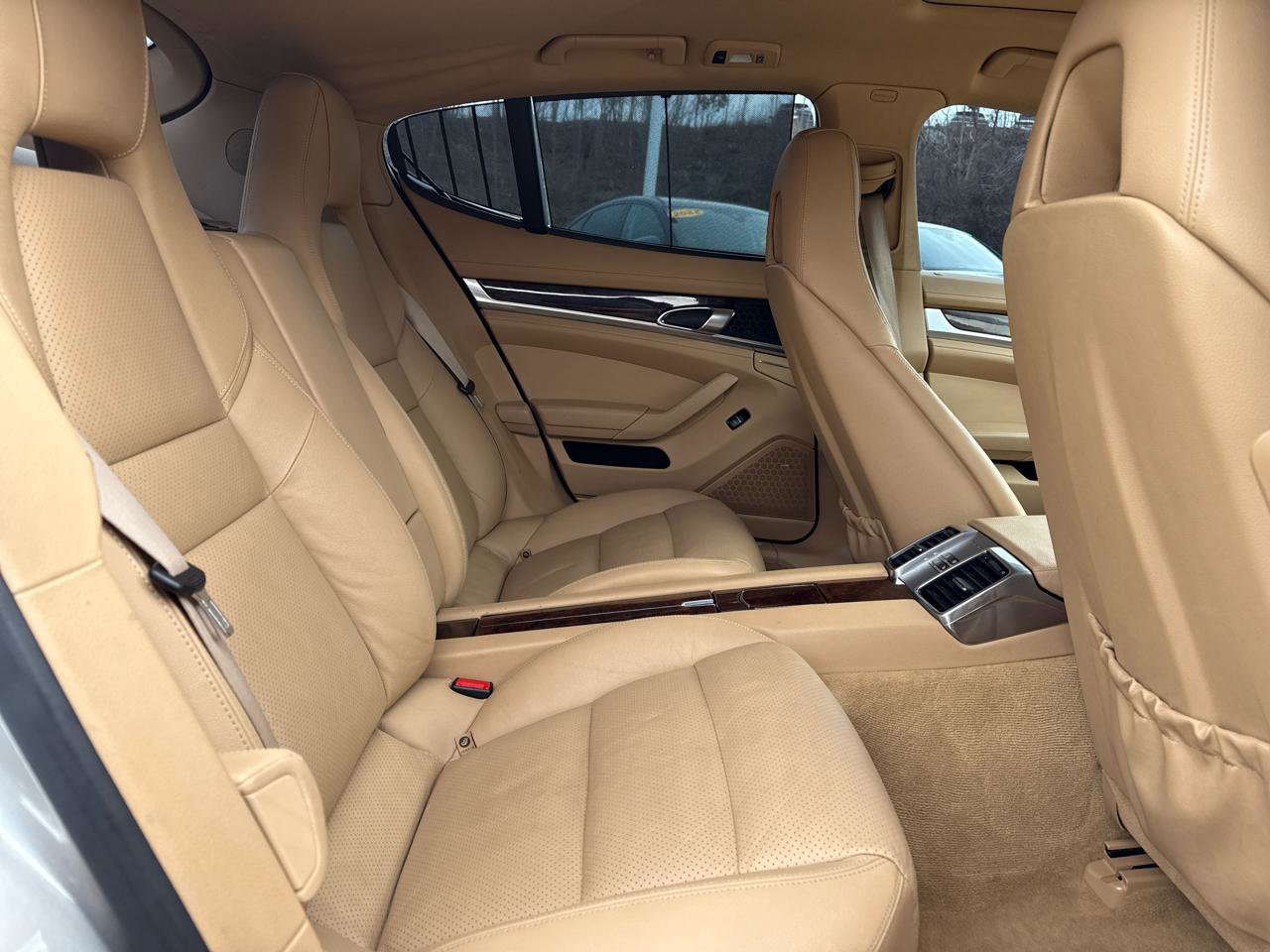 Used 2012 Porsche Panamera S image 31