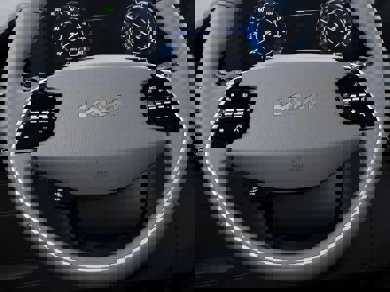 New 2024 Kia Niro Wave w/ Wave Preserve Package image 22