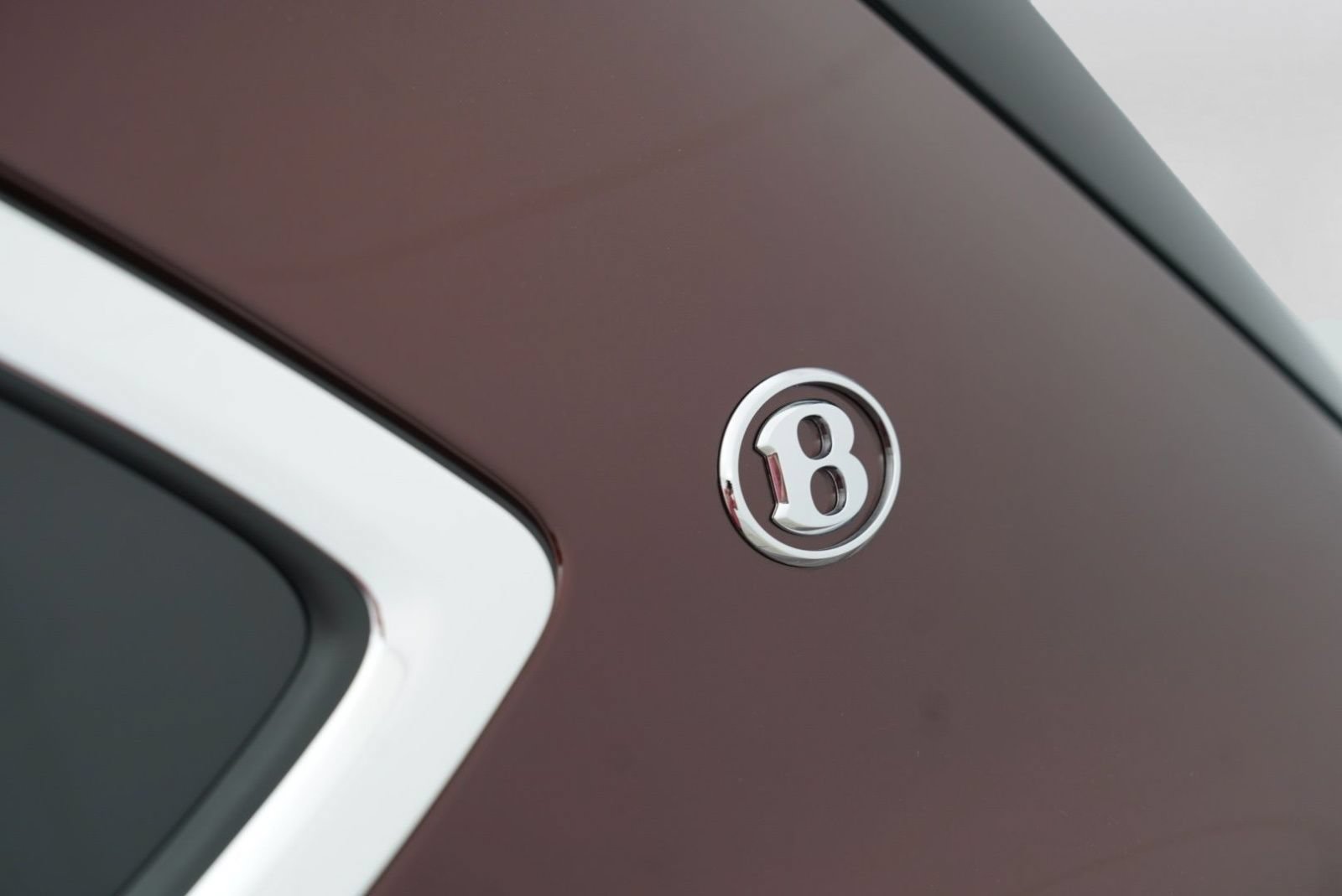 New 2026 Bentley Bentayga Extended Wheelbase AWD/4WD image 16