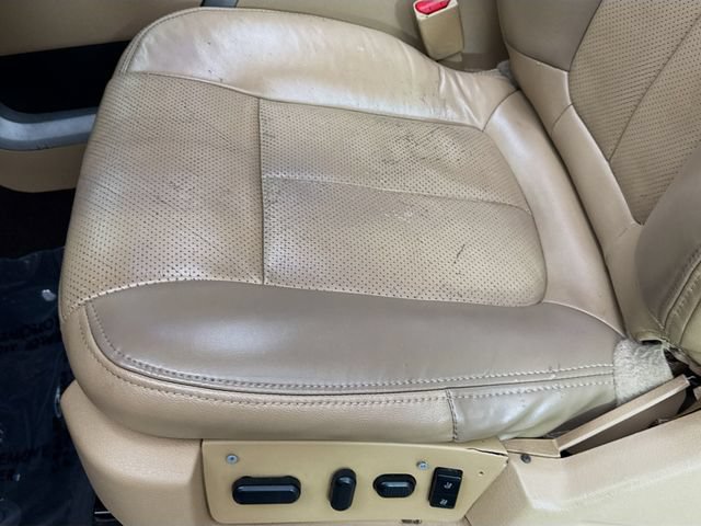 Used 2014 Ford F150 Lariat w/ Equipment Group 502A Luxury RWD image 19
