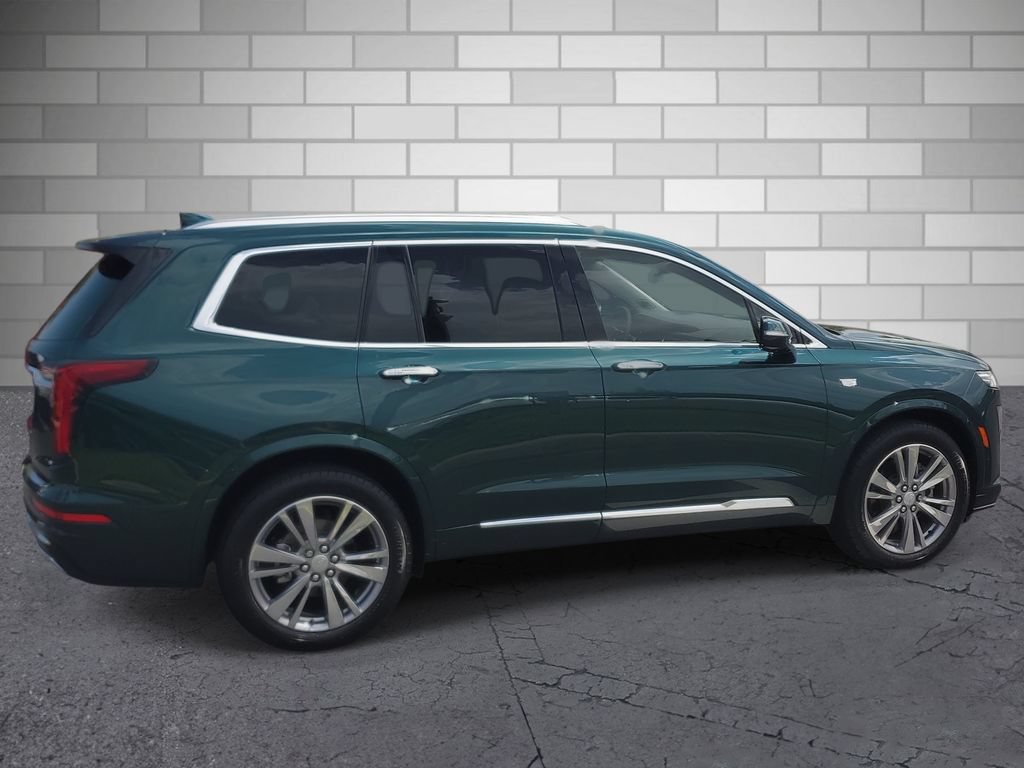 Certified 2024 Cadillac XT6 Premium Luxury w/ Technology Package FWD image 6