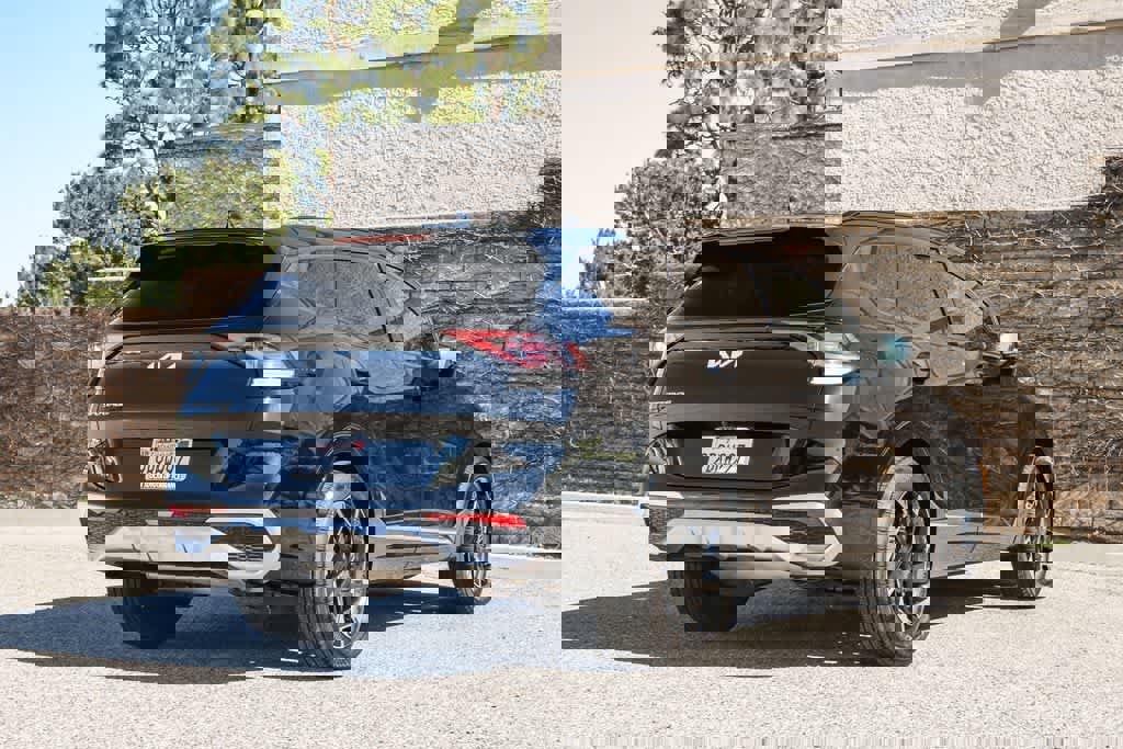 Used 2023 Kia Sportage SX image 7