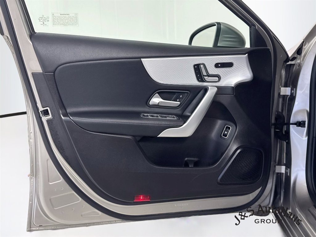 Used 2019 Mercedes-Benz A 220 w/ Premium Package image 23
