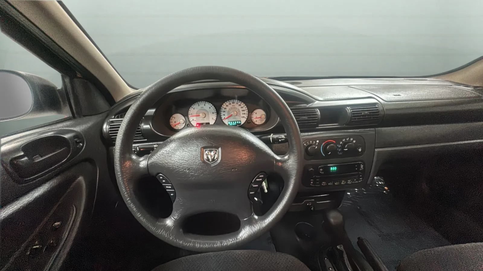 Used 2006 Dodge Stratus SXT FWD image 10