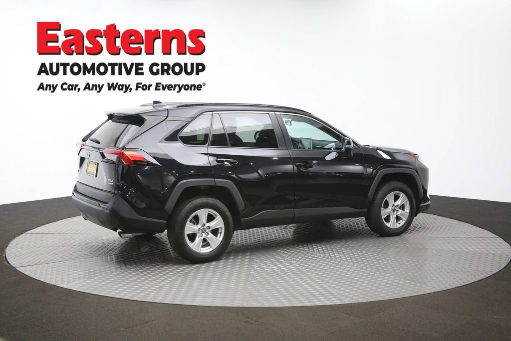Used 2021 Toyota RAV4 XLE w/ Convenience Package image 44