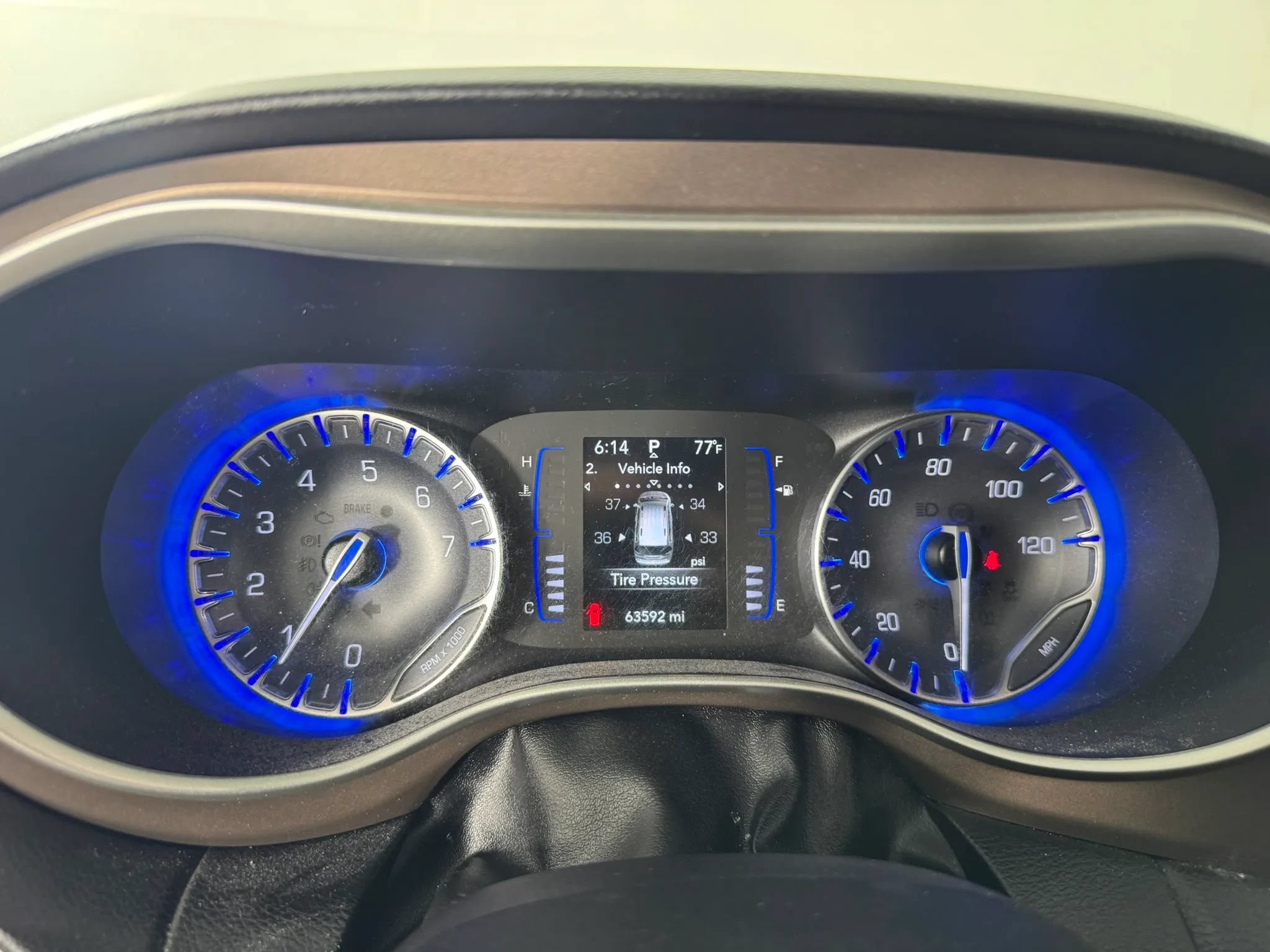Used 2022 Chrysler Voyager LX FWD image 14