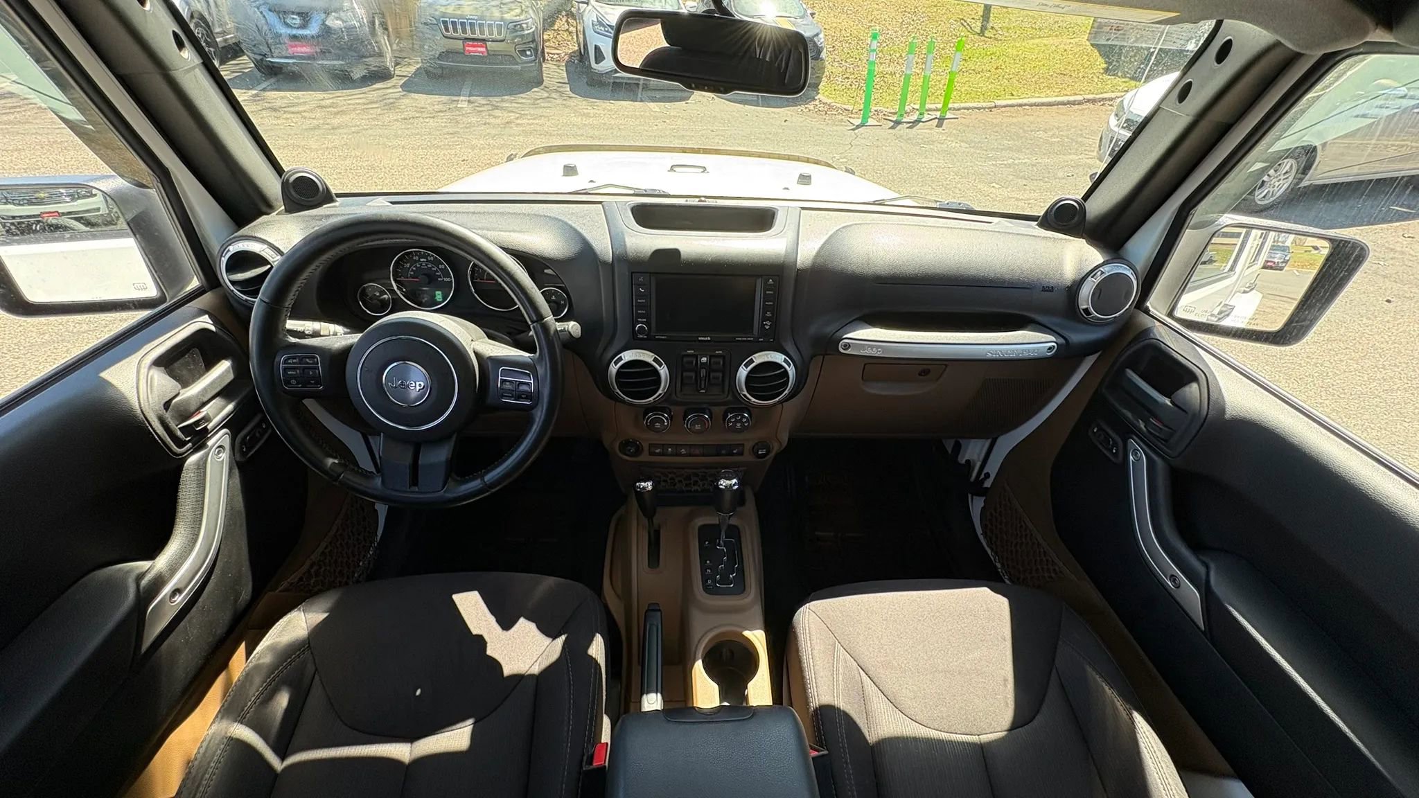 Used 2014 Jeep Wrangler Unlimited Sahara w/ Dual Top Group AWD/4WD image 22