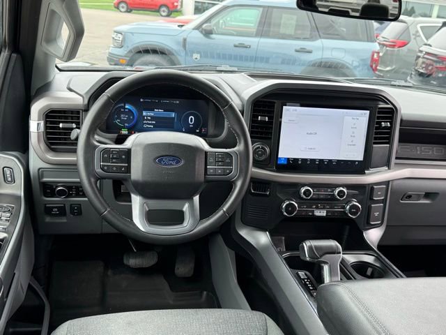 Used 2025 Ford F150 Lightning XLT AWD/4WD image 8