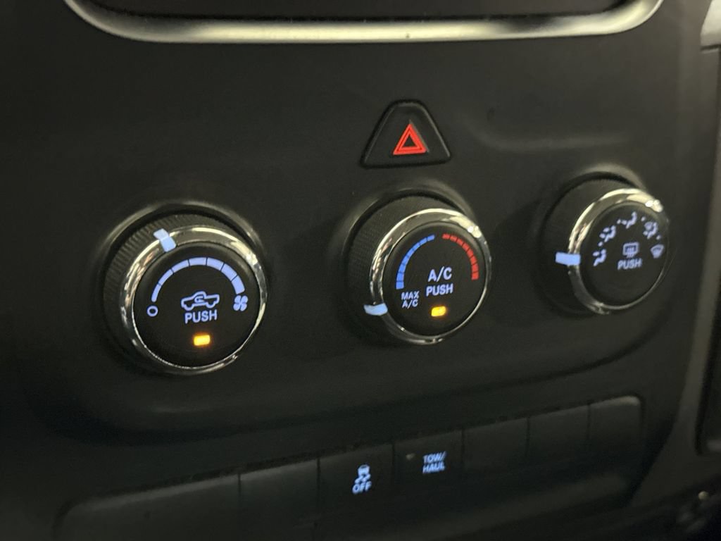 Used 2016 RAM 1500 Express w/ Popular Equipment Group AWD/4WD image 15