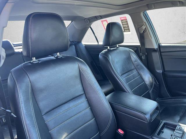 Used 2015 Toyota Camry XLE image 24