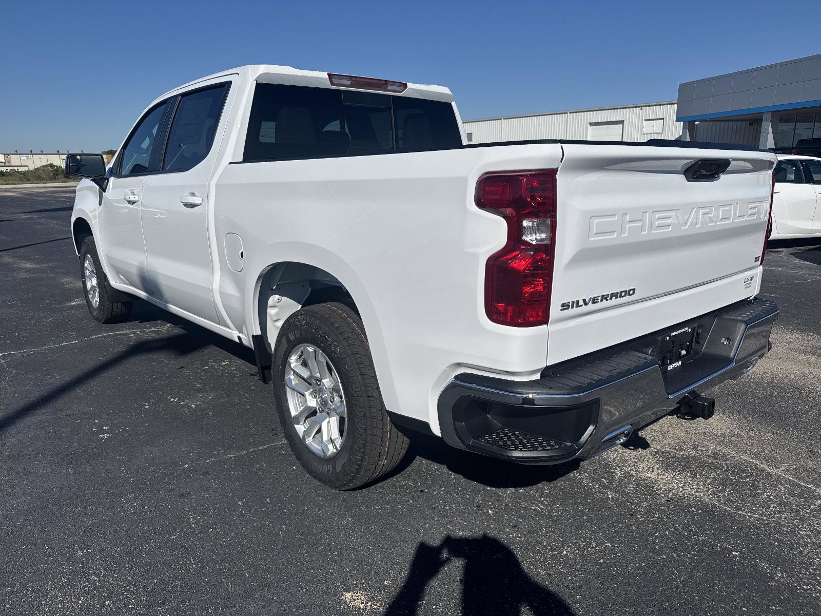 New 2026 Chevrolet Silverado 1500 LT w/ Z71 Off-Road Package image 3