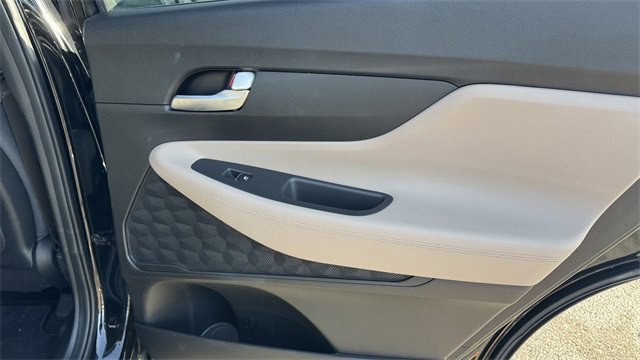 Used 2023 Hyundai Santa Fe SE image 13