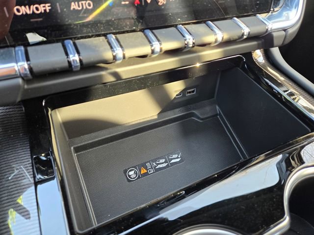 New 2026 GMC Yukon Elevation w/ Elevation Premium Package image 16