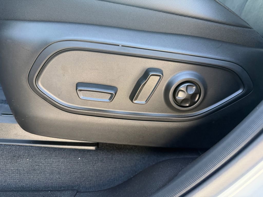 New 2026 Jeep Grand Cherokee L 4WD image 15