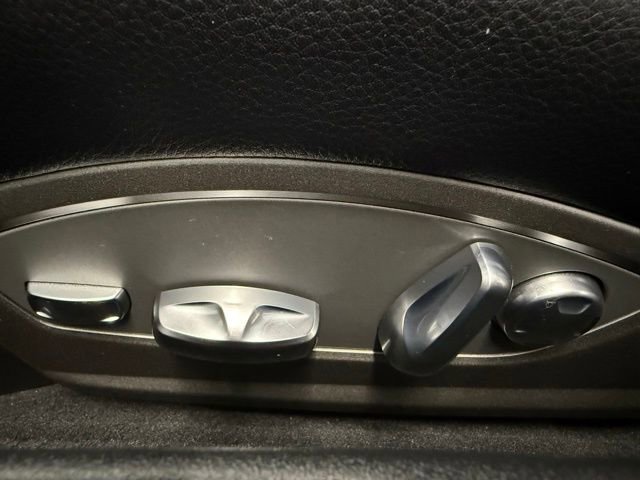 Used 2024 Porsche 718 Cayman image 54