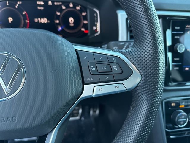 Used 2023 Volkswagen Atlas SEL R-Line image 14