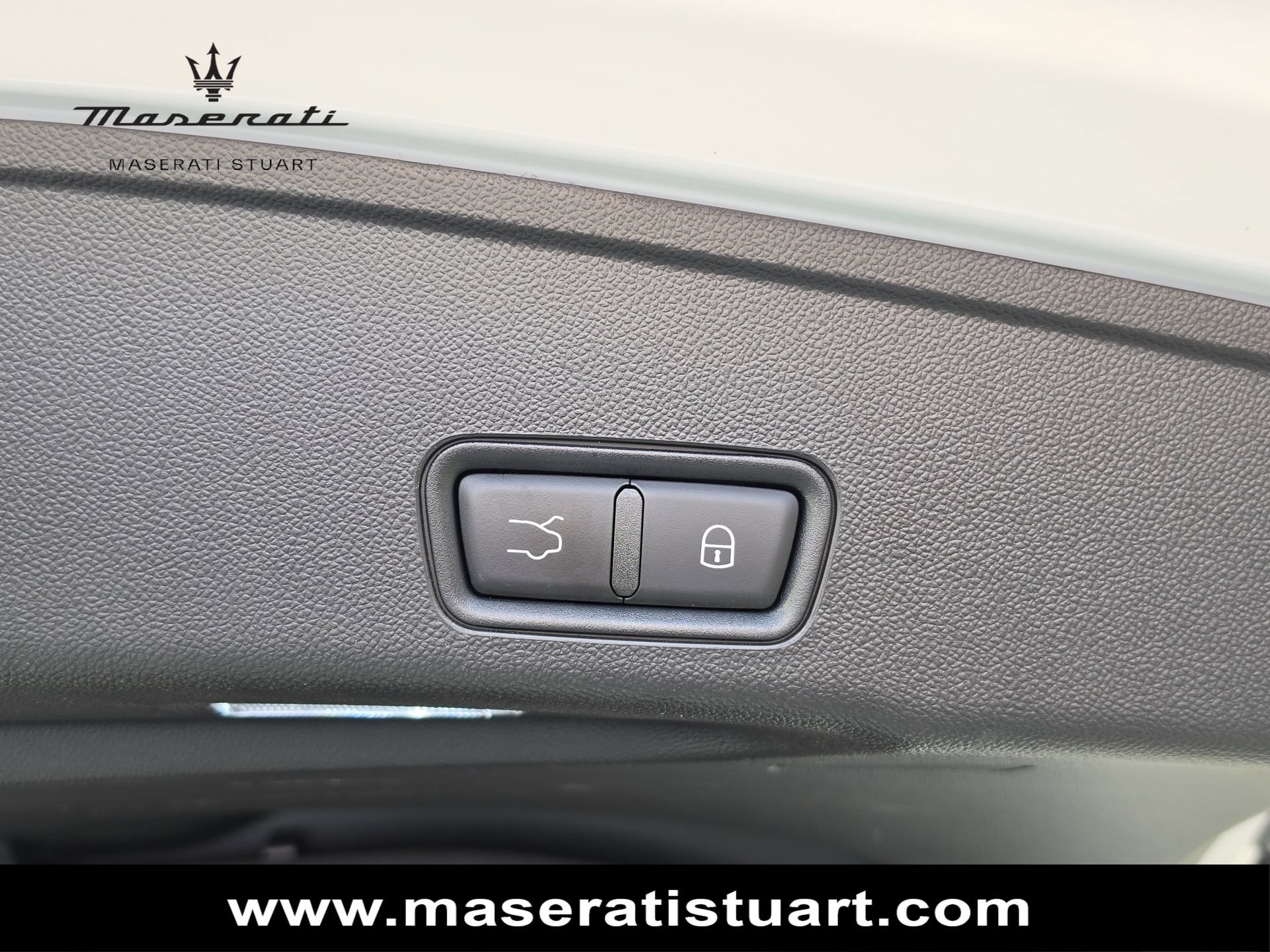 New 2025 Maserati Grecale Modena AWD/4WD image 12